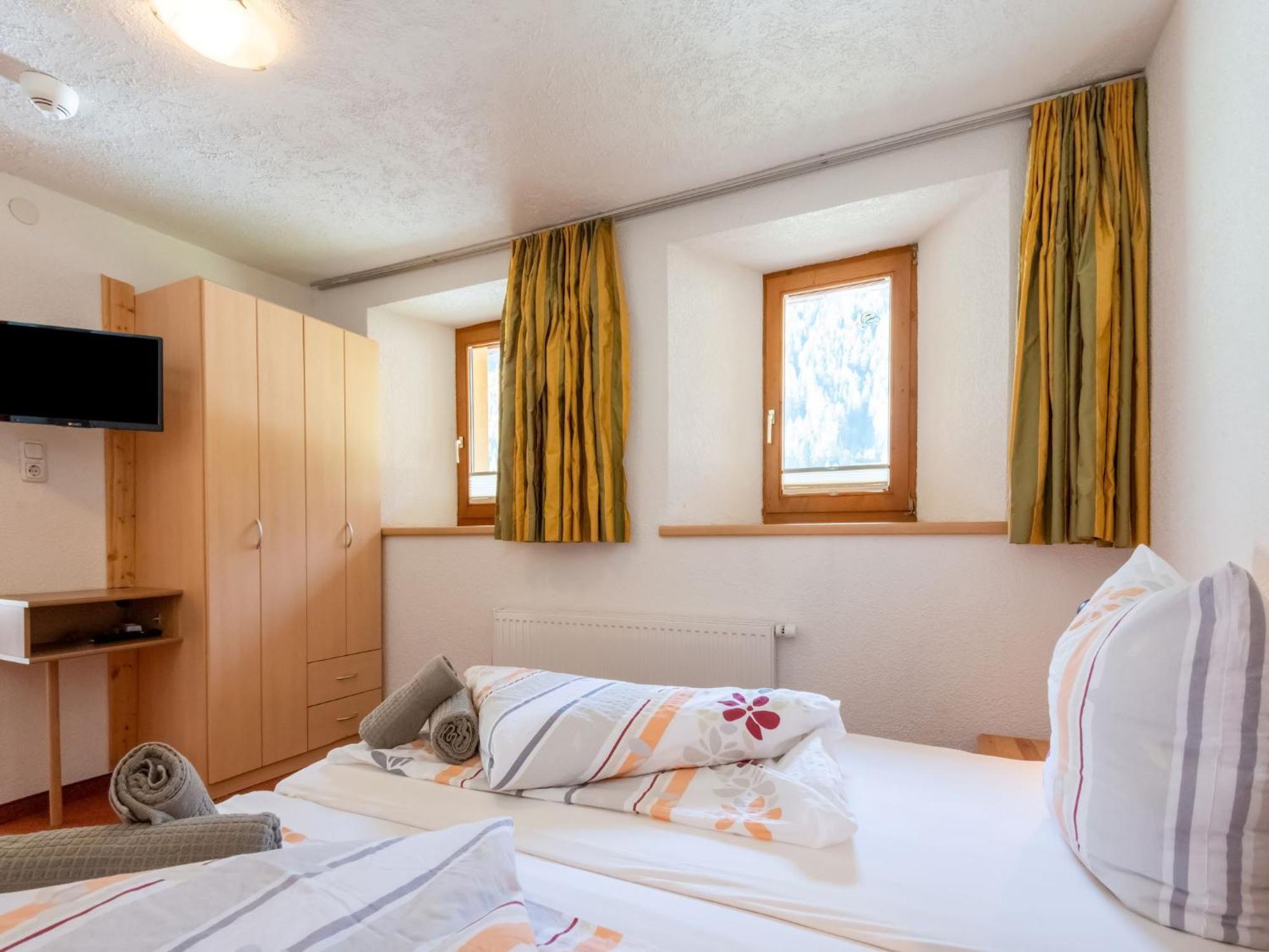 Haus Anna Hotell Längenfeld Exteriör bild
