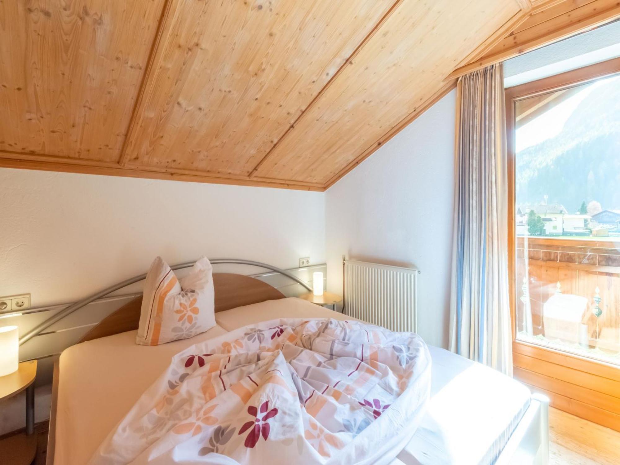 Haus Anna Hotell Längenfeld Exteriör bild