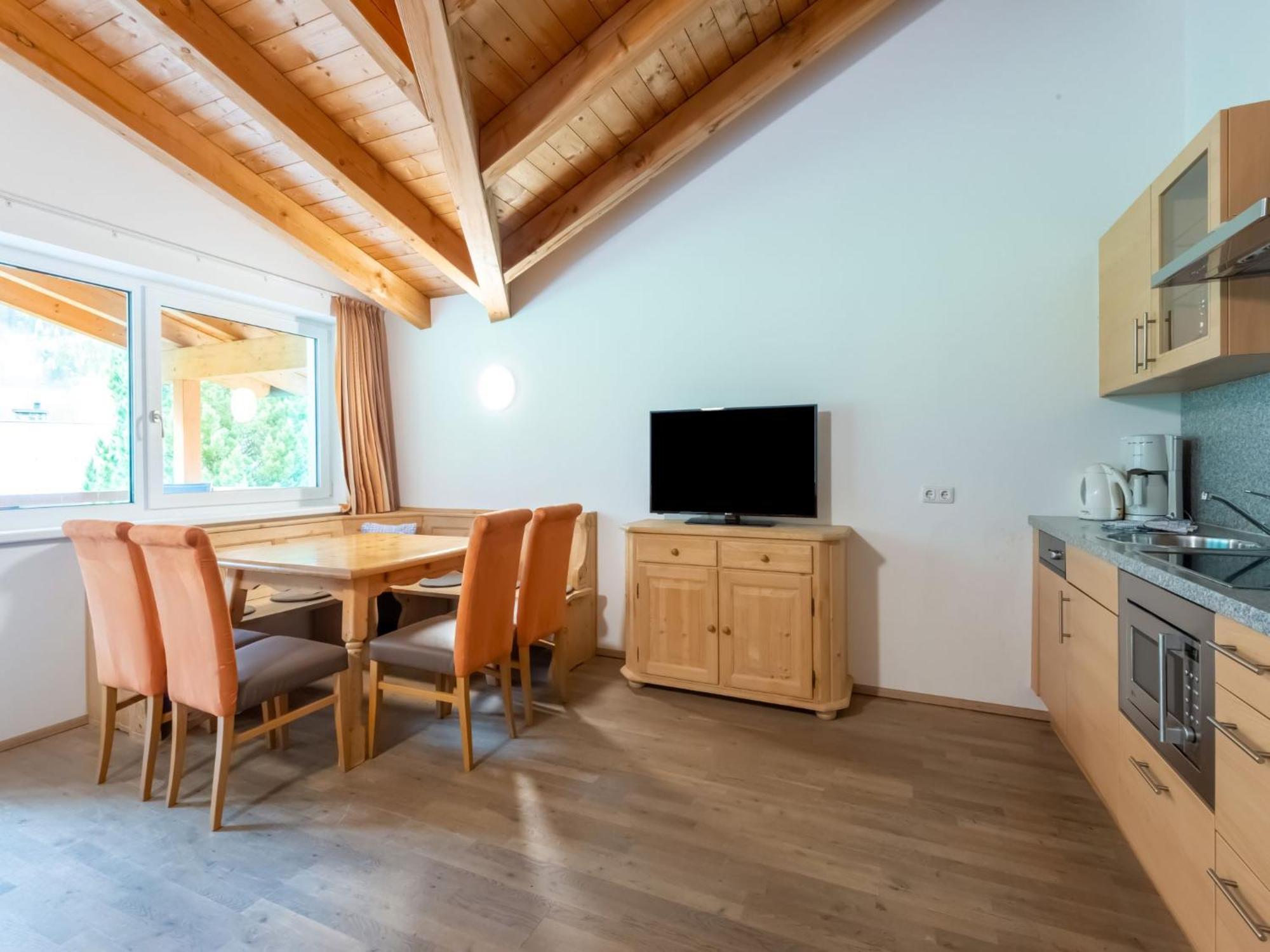 Haus Anna Hotell Längenfeld Exteriör bild